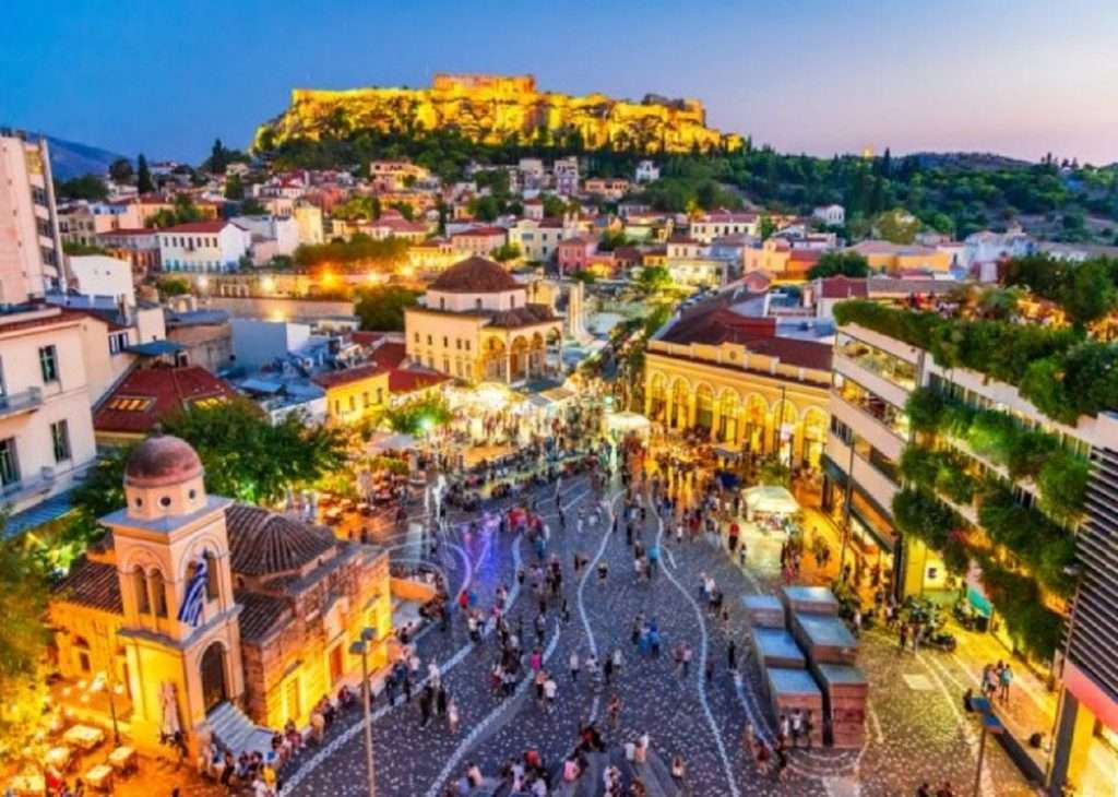 10 ιστορικά κτήρια της Αθήνας «μιλούν» για το παρελθόν τους 