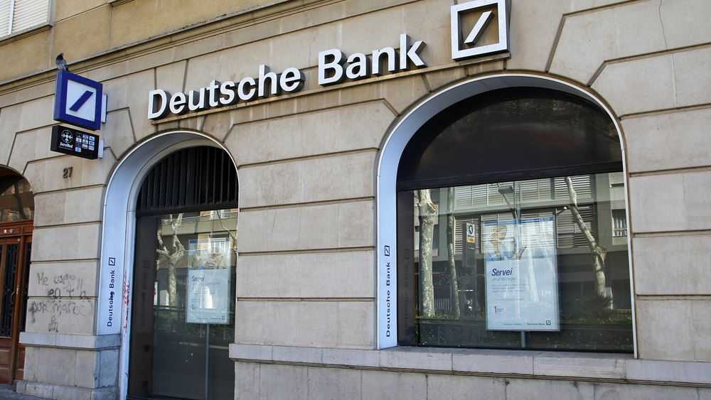 Είναι η Deutsche Bank η νέα Deutsche Bank; | Στο επίκεντρο του sell off στην Ευρώπη
