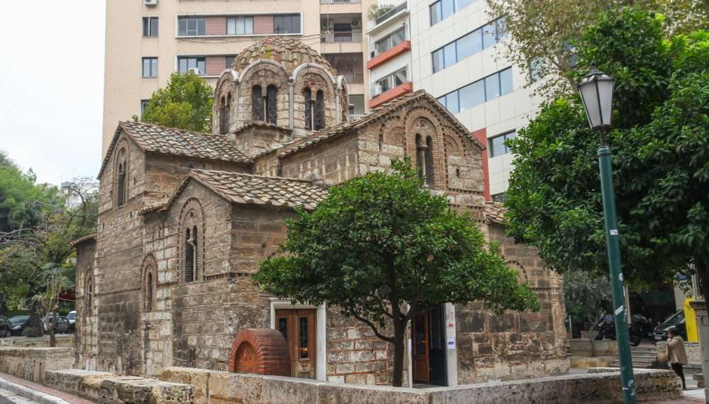 Η εκκλησία των 1.000 ετών στο κέντρο της Αθήνας | Άγιοι Θεόδωροι