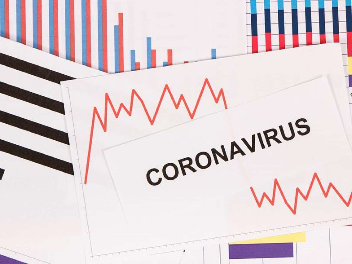 inscription coronavirus and declining chart as ris WJ3R4BV covid